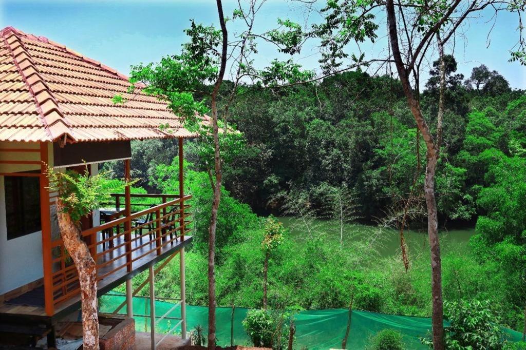 Happydays Hut Villa Mananthavady Luaran gambar